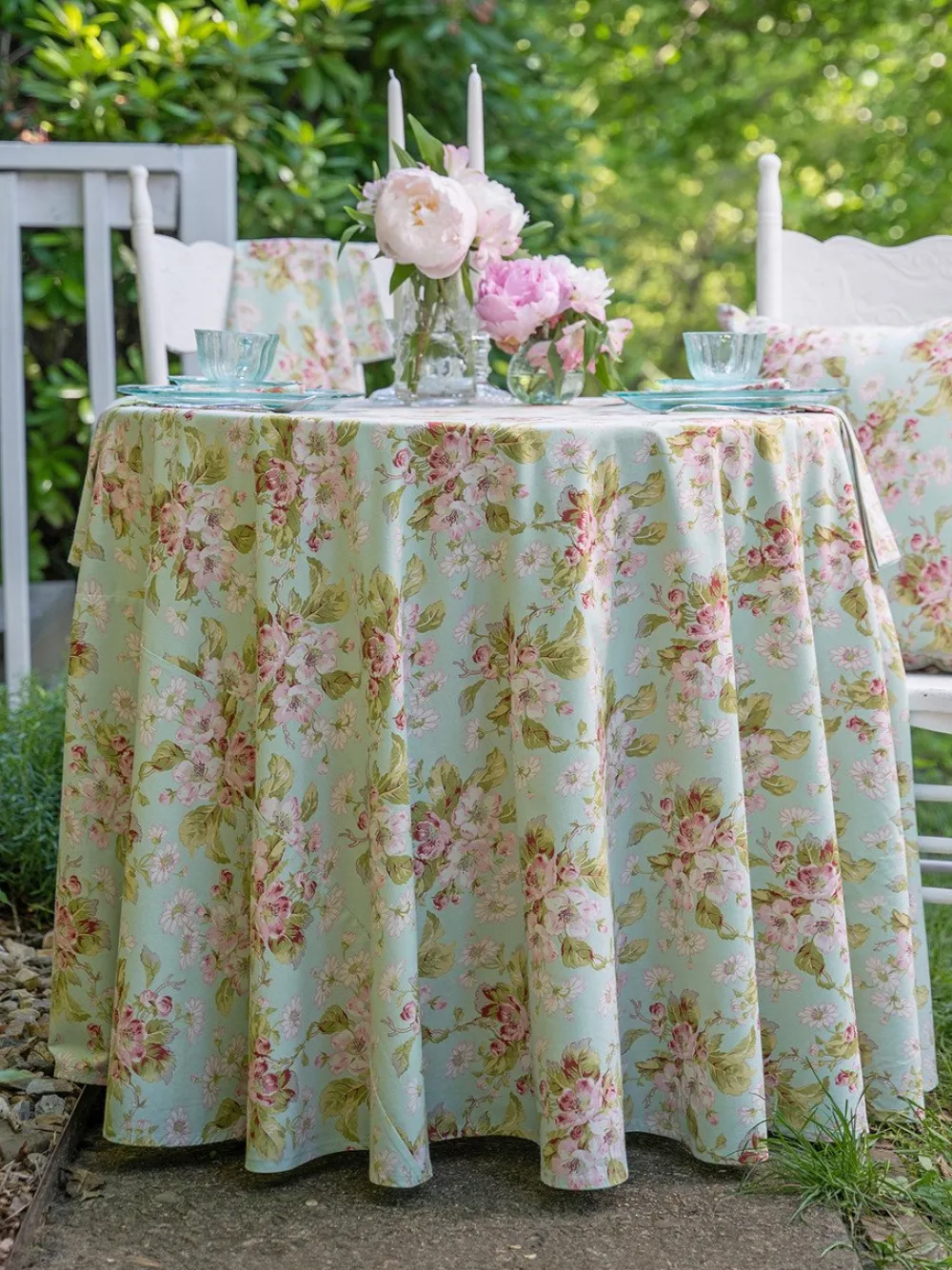 April Cornell Apple Blossom Aqua 88" Round Tablecloth- Tablecloths
