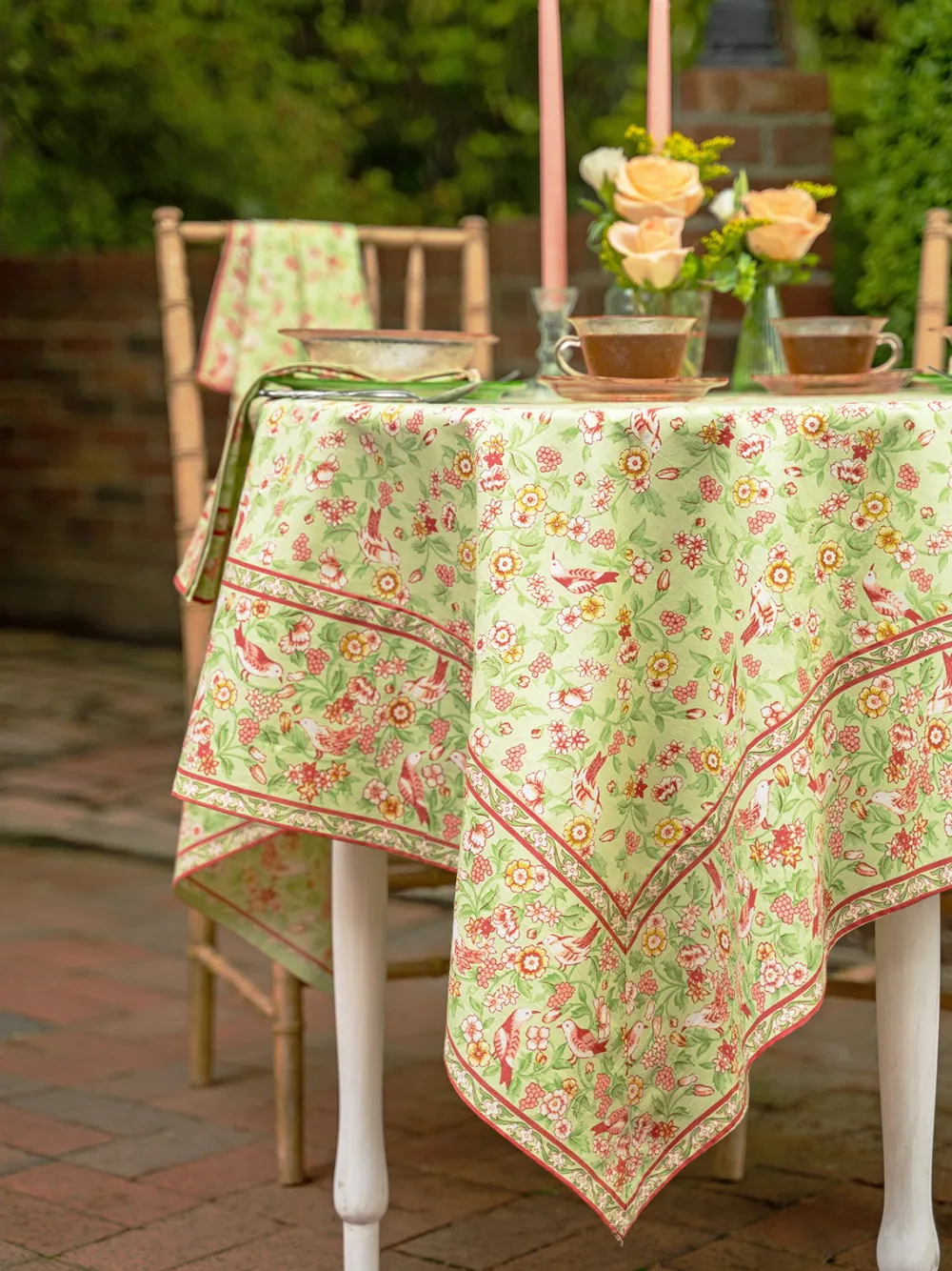 April Cornell Darjeeling Tablecloth, 60" x 108"- Tablecloths