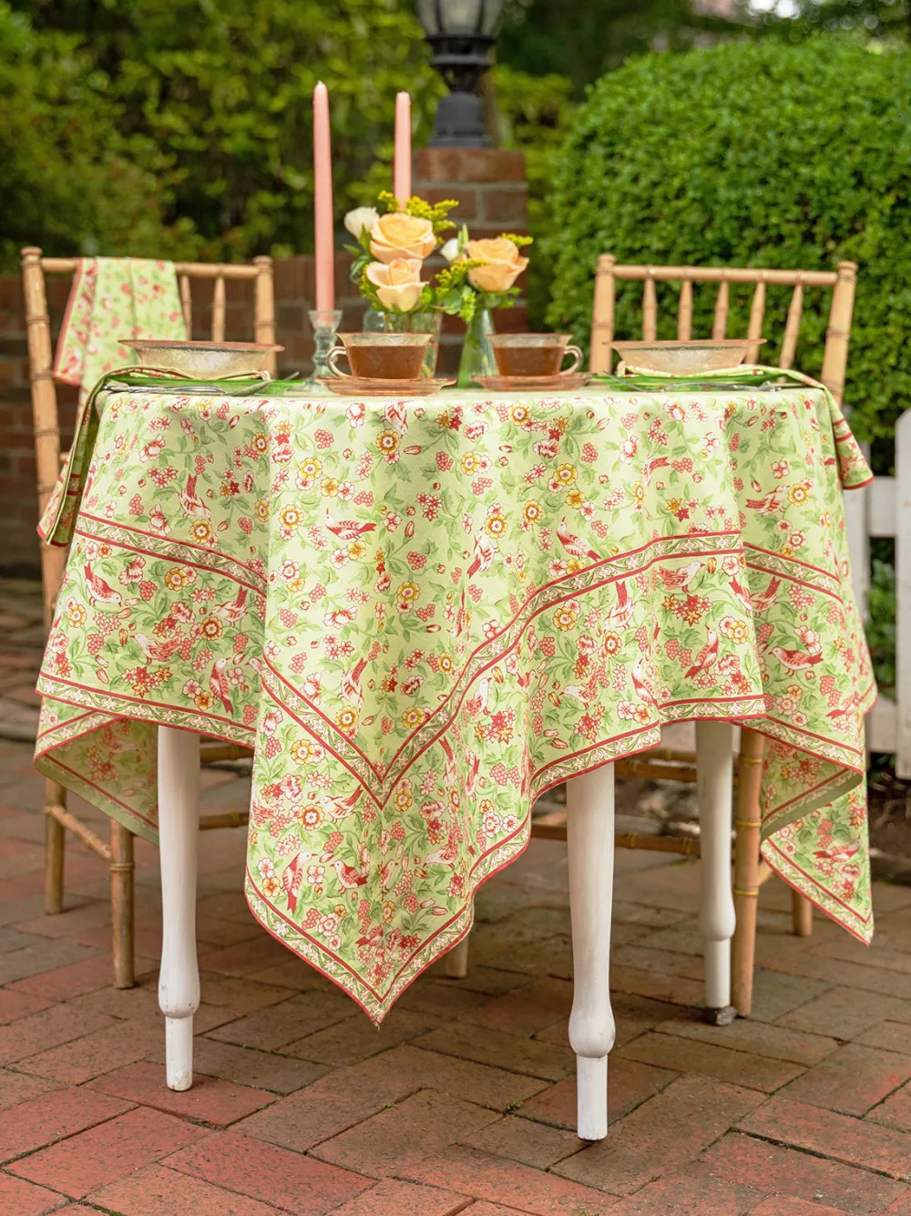 April Cornell Darjeeling Tablecloth, 60" x 108"- Tablecloths