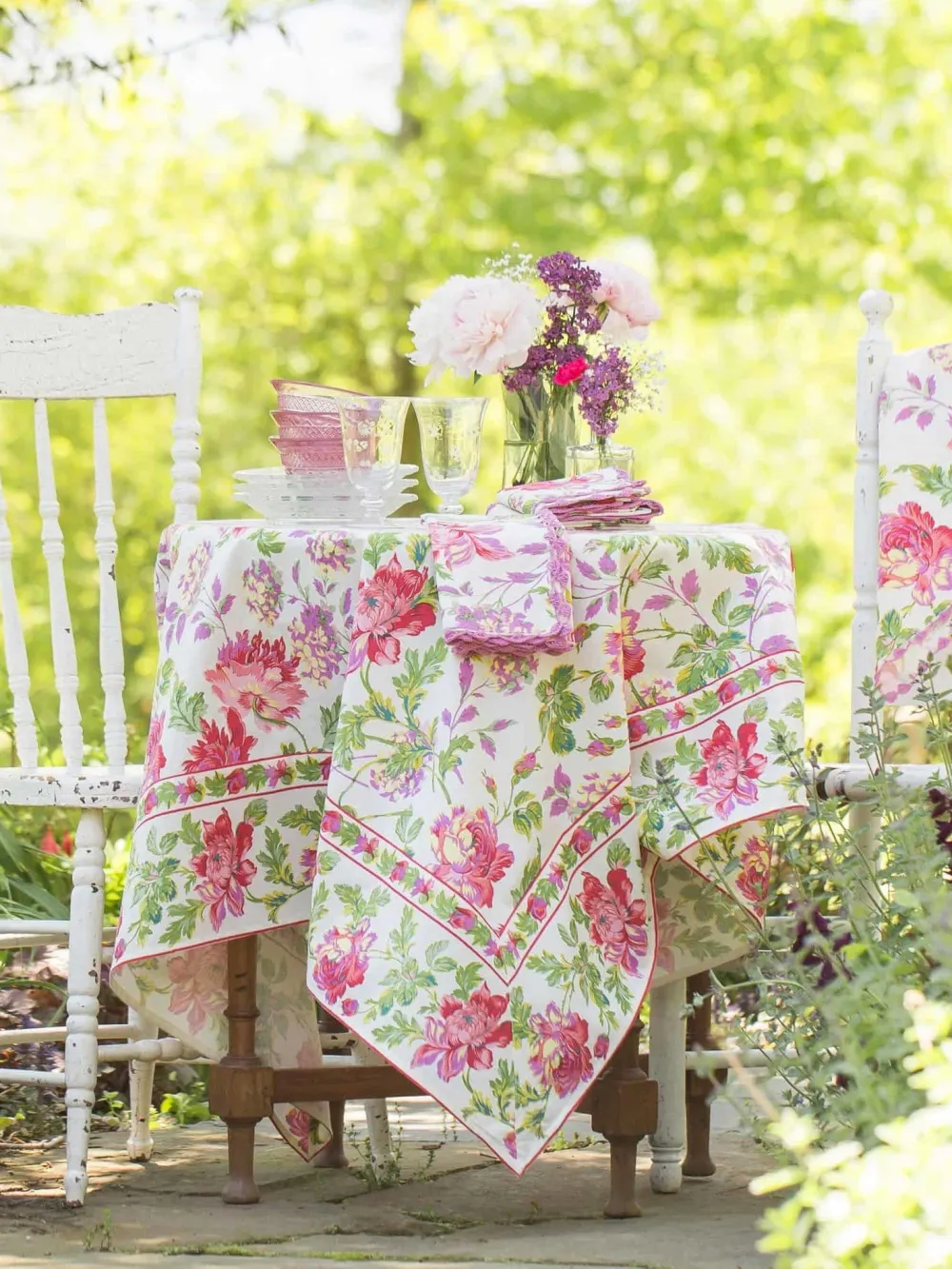 April Cornell Greta's Garden Tablecloth, 60" x 108"- Tablecloths