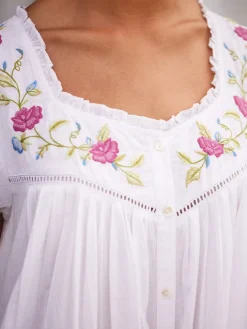 April Cornell Jardin White Nighty- Robes, Nightgowns & Dresses