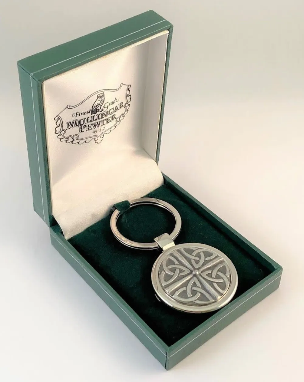Celtic Knot Key Chain- Cufflinks & Men's Accessories|Pewter Gifts & Jewelry