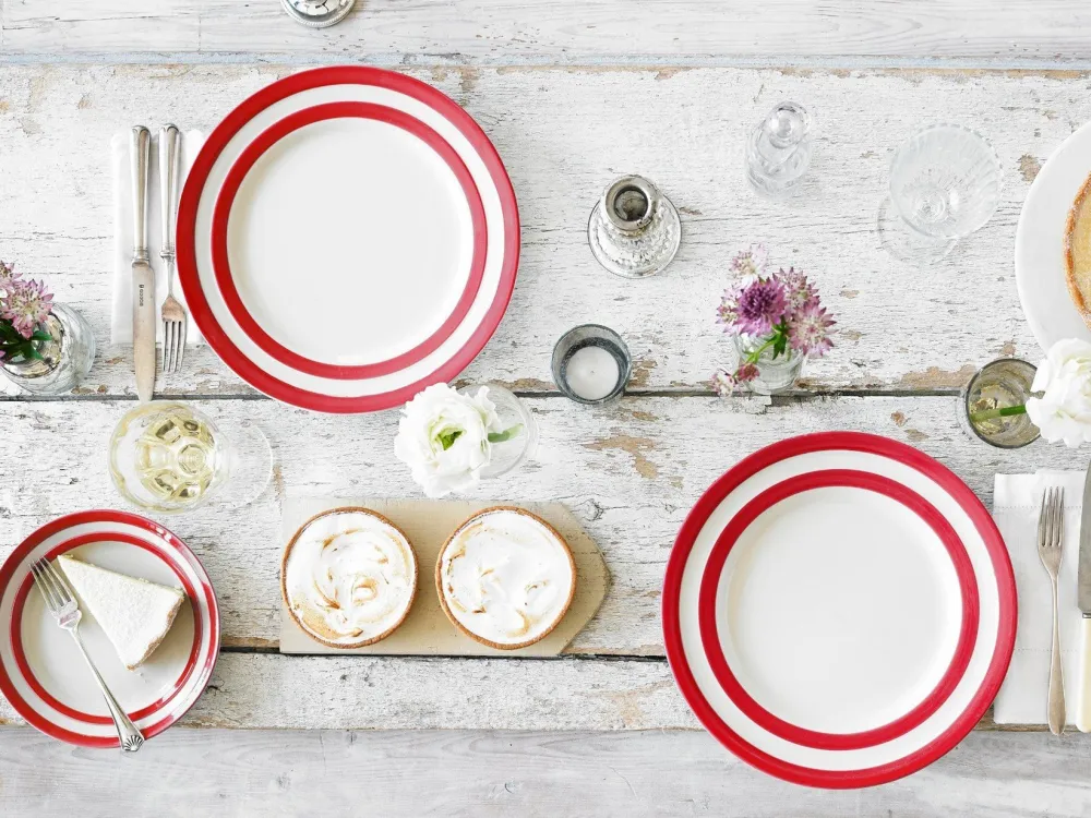 Cornishware Red Main Plate- Cornishware