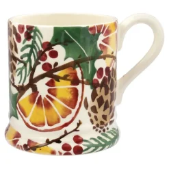 Emma Bridgewater Holly Wreath 1/2 Pint Mug- Assorted Mugs|Emma Bridgewater