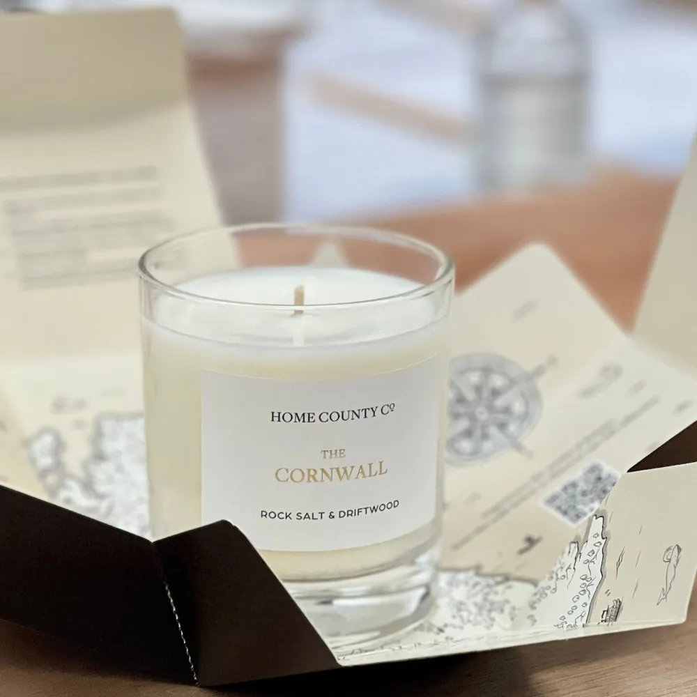 Home County Candle Co. The Cornwall Rock (Salt & Driftwood) Candle- Home Fragrance
