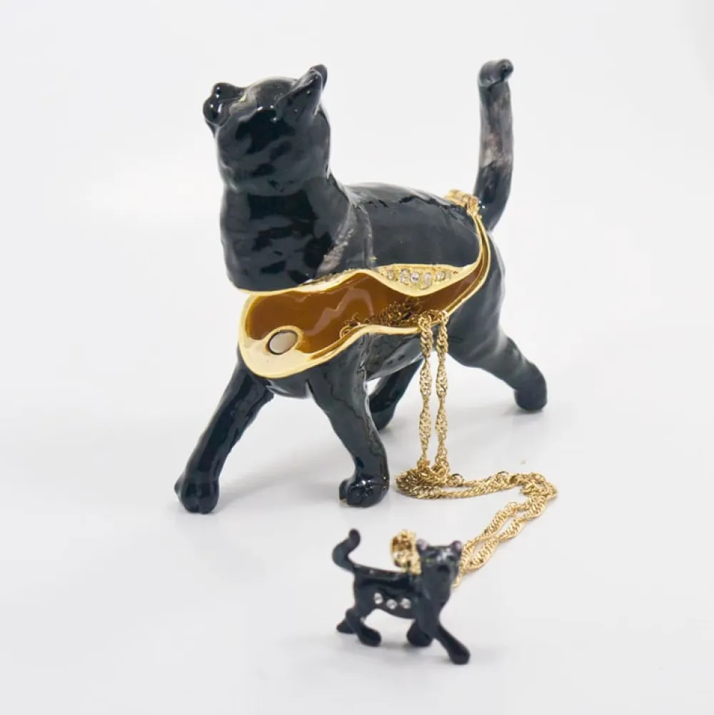 Kingspoint Designs Sassy Bombay Black Cat- Kingspoint Designs