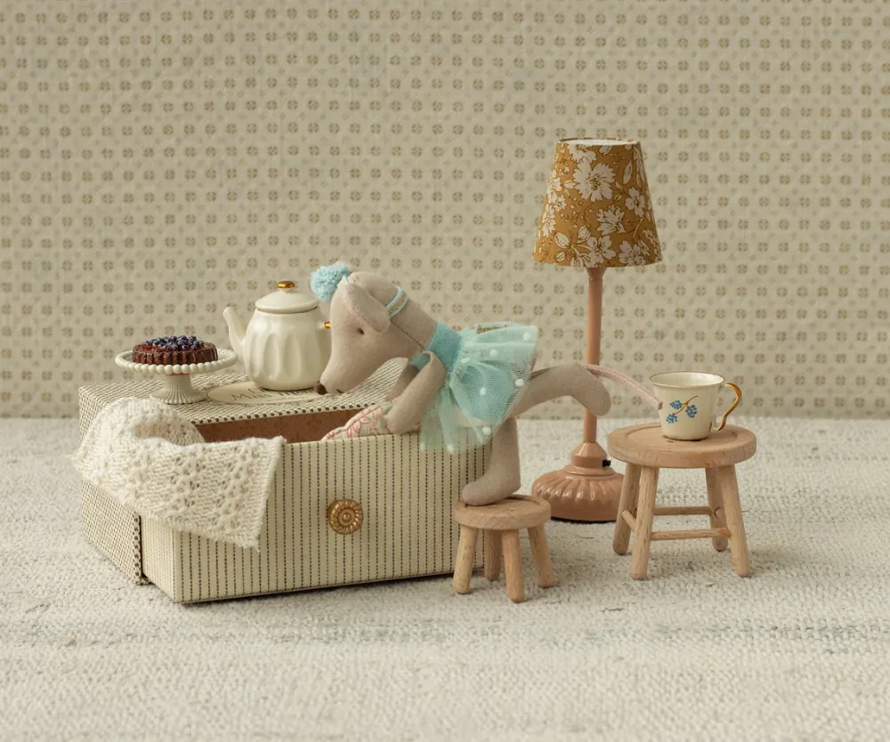 Maileg Dance Mouse in Daybed, Little Sister- Maileg|Soft Toys