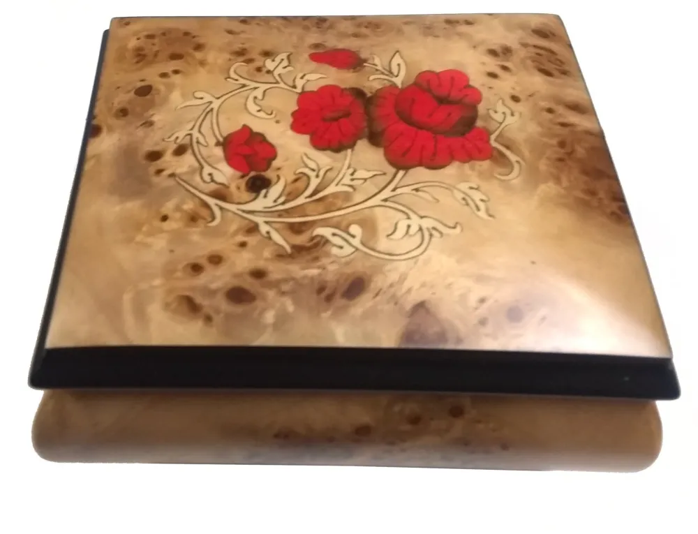 Splendid Music Box Co. Red Roses Box- Home Accents