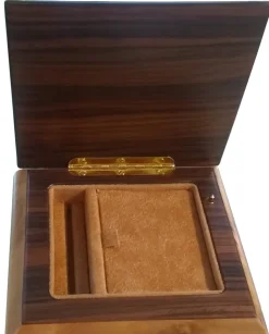 Splendid Music Box Co. Red Roses Box- Home Accents