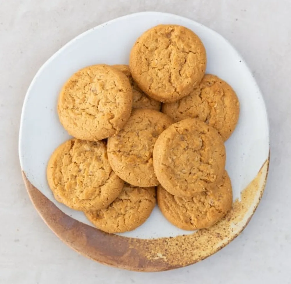 Walker's Shortbread Co. Walker's Stem Ginger Biscuits 150g- Biscuits