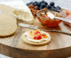 Walker's Shortbread Co. Walkers Highland Oat Crackers- Crackers & Savory Snacks