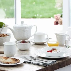 Wedgwood Nantucket Basket Teapot- Teapots